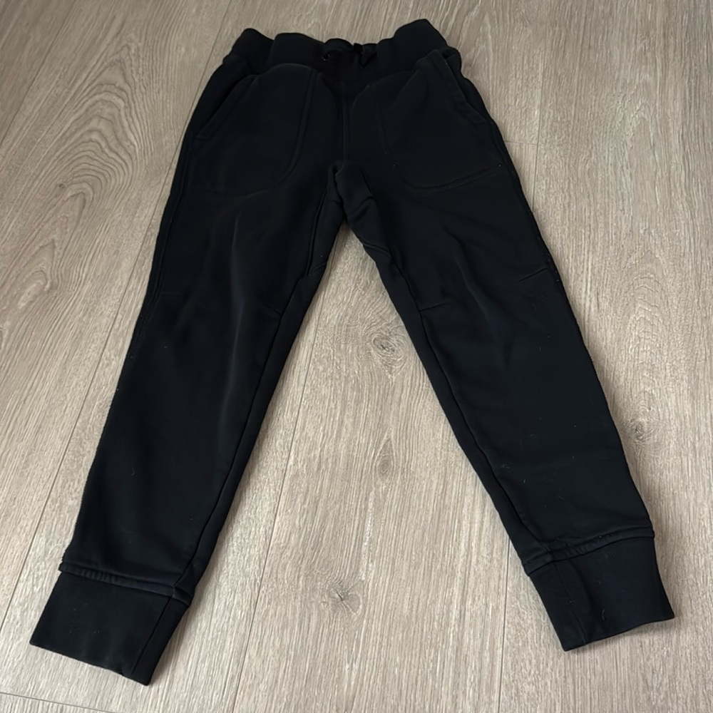 Gap Kids boys Sz S black sweatpants